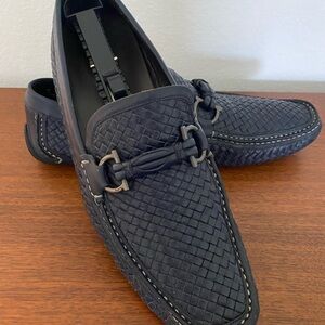 *SOLD* Salvatore Ferragamo Parigi Woven 10D